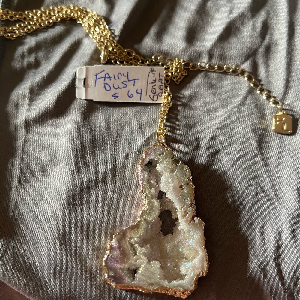 Genuine agate